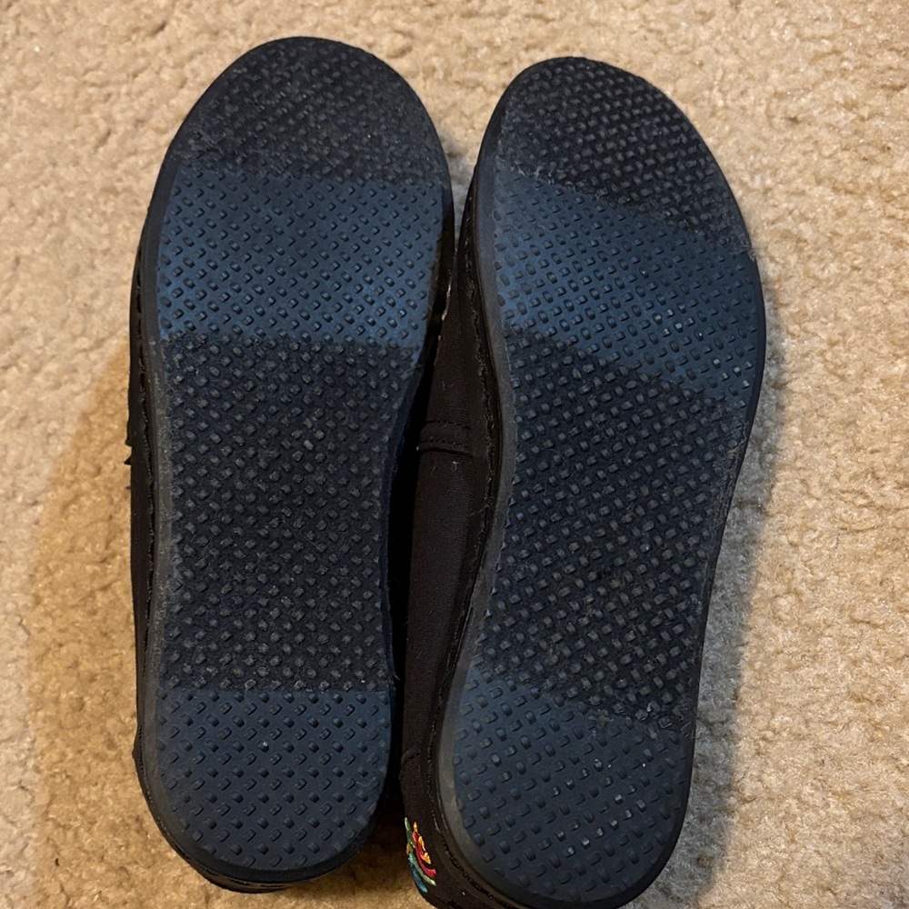 TOMS Black Embroidered Mismatch Sugar Skull Clavera flats Women’s 8 - Picture 3 of 6
